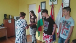elballagtak2019_4_20210412